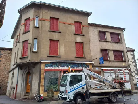 Ravalement de façade d'immeuble – avant travaux