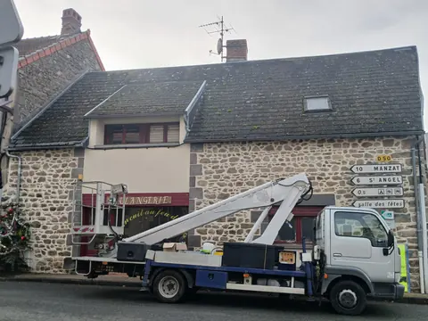 Toiture et porte de garage – avant travaux